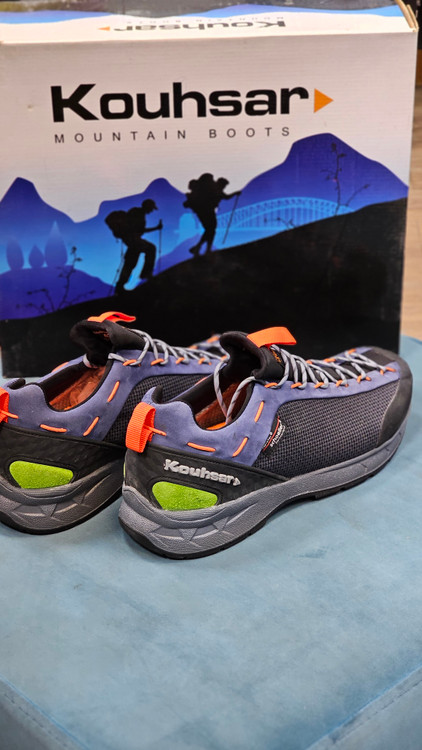 خرید کفش کوهسار مدل کمتال از کوهنورد شاپ تبریز