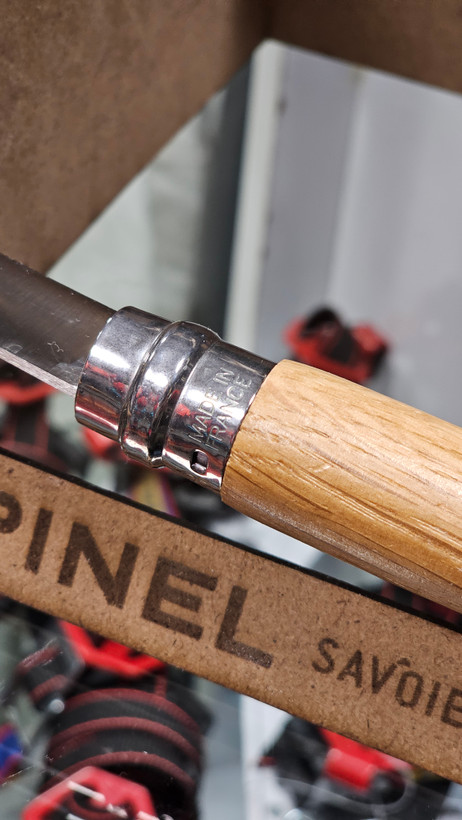 چاقوی تاشو opinel طرح دار اورجینال فرانسه