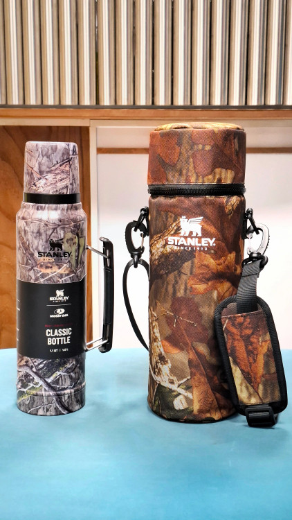 خرید کاور فلاسک دربدار استنلی سری کلاسیک دسته دار