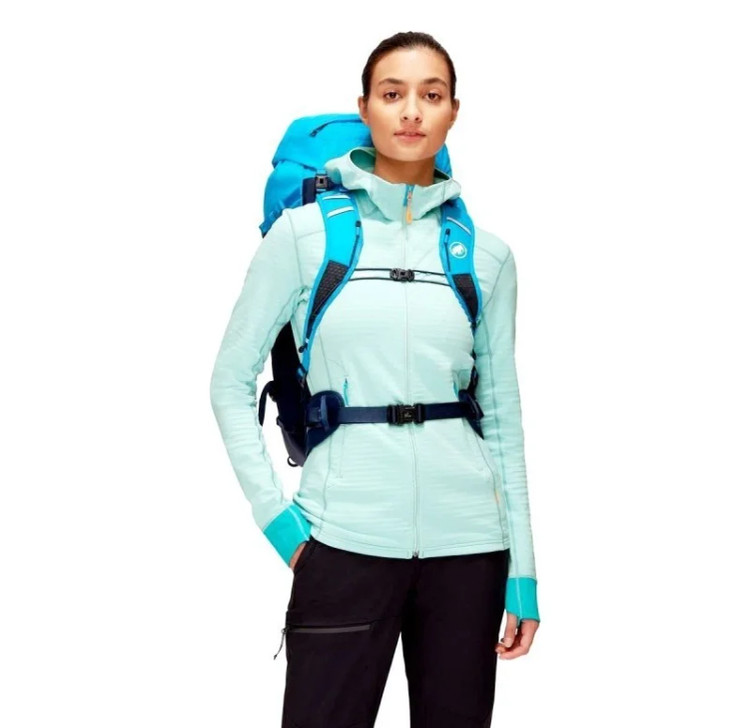 خرید آنلاین کوله پشتی ماموت مدل trion nordwand 30l با قیمت مناسب و ارسال فوری از کوهنورد شاپ تبریز